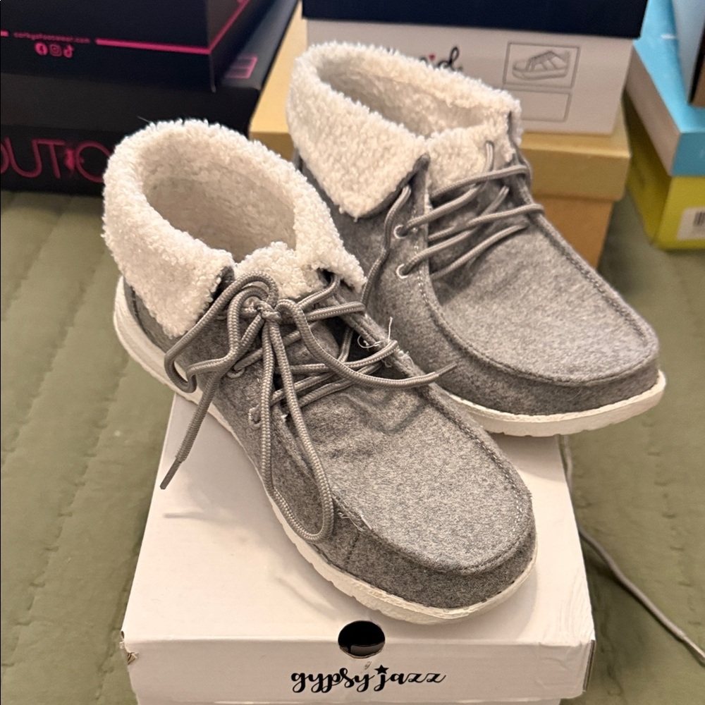 Gypsy Jazz Charcoal and Cream Fleece Ankle Boots